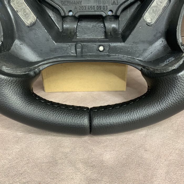 Перетягнутий руль Мерседес c-class e-class w203 w211 w212 на обмін