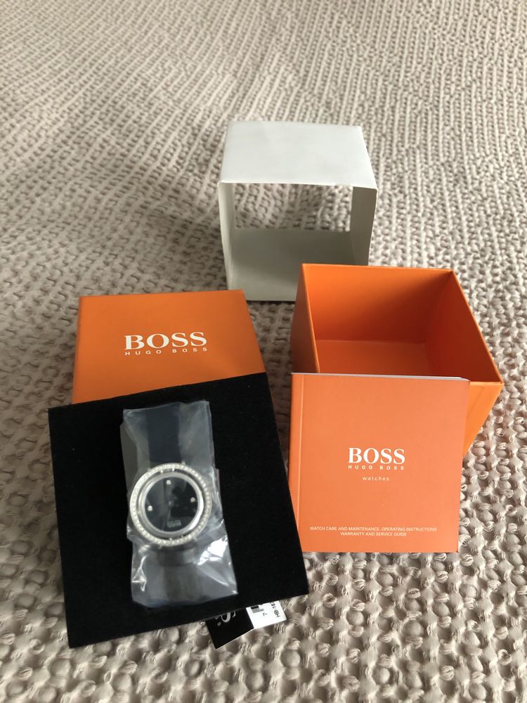 Montre Femme Hugo Boss Bracelet Satin Noir