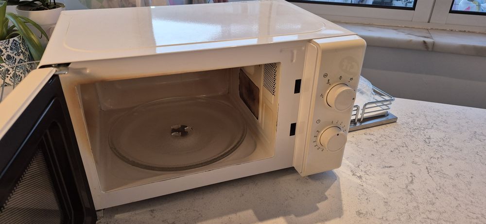 Microondas FLAMA 1824FL (usado)