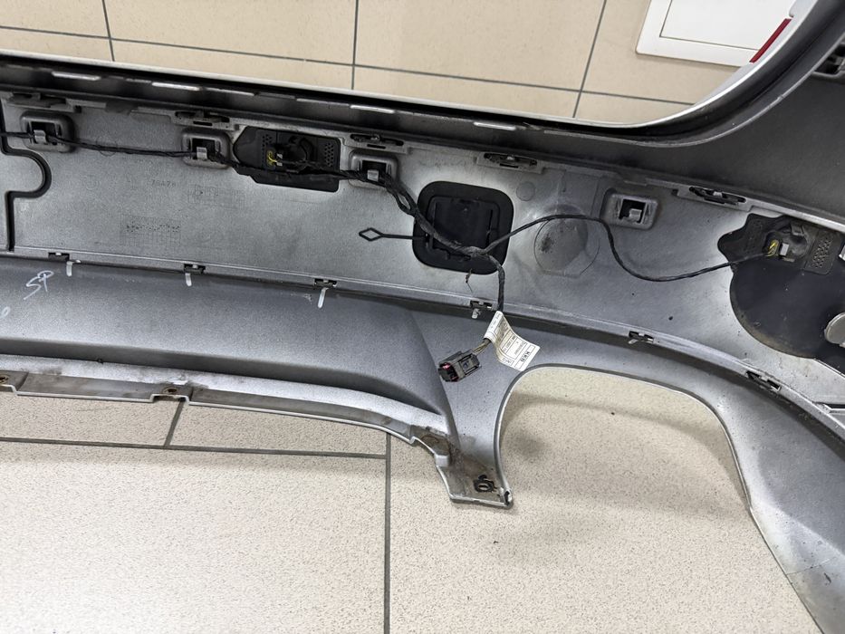 BMW X3 F25 бампер задній дорестайл бмв ф25 бампер у зборі