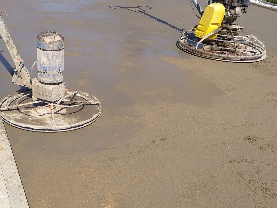 Posadzki mixokret wylewki,podbetony