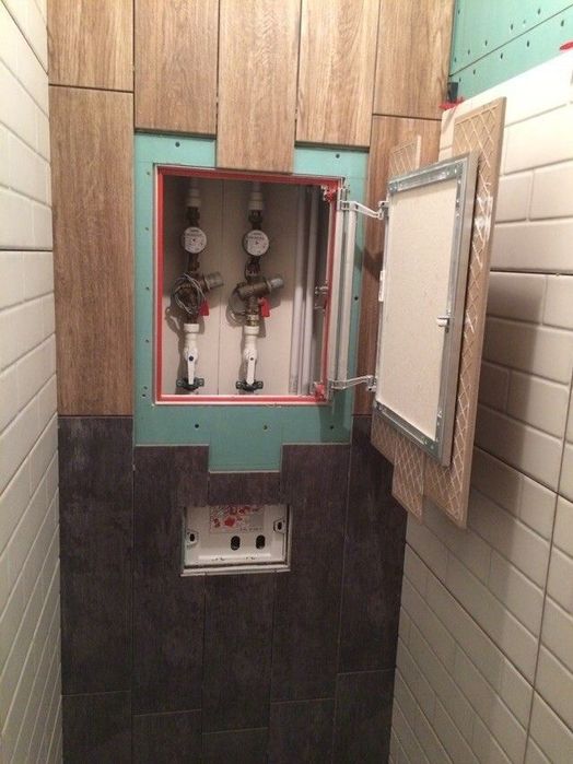 Drzwicki rewizyjne do plytki