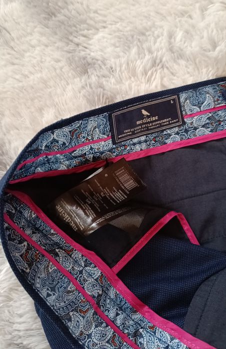 Spodnie eleganckie medice unisex