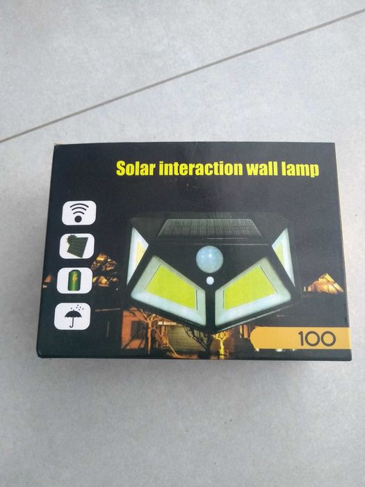 Lampa Solarna Z Czujnikiem Ruchu I Zmierzchu 100 Led przyczepa