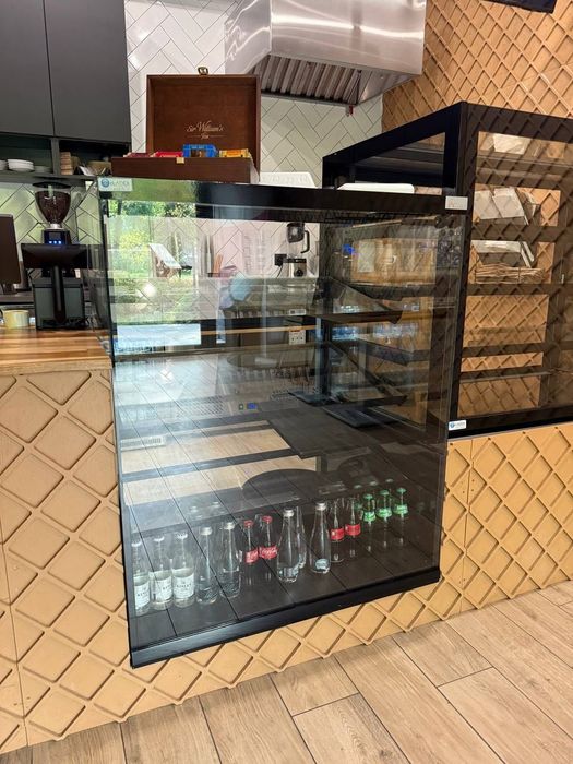 Lada witrynowa Wn5Lx LYNX CEBEA