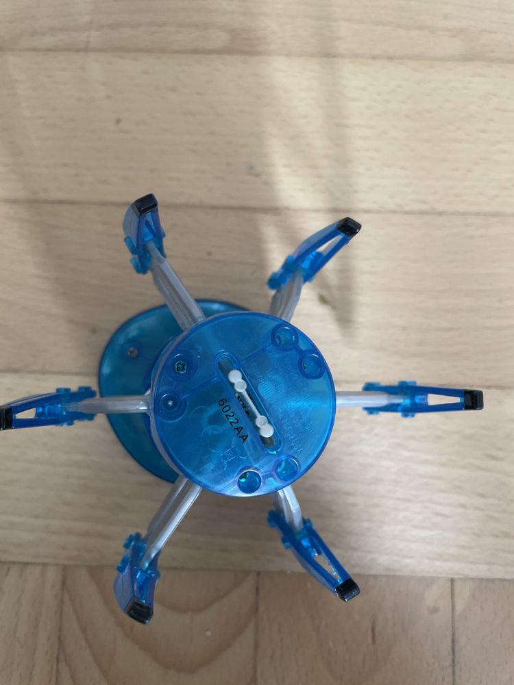 Pająk HexBug pilot do sterowania