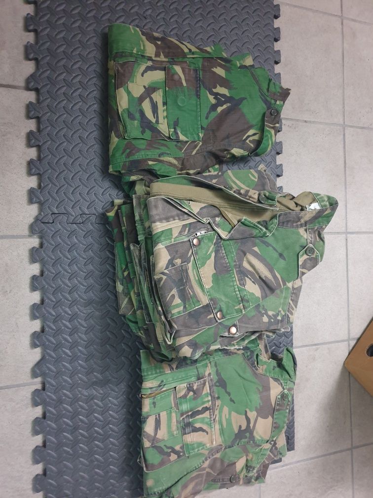 Dolmam Militar  (Camuflado) n⁰ 4 actual  e modelo antigo