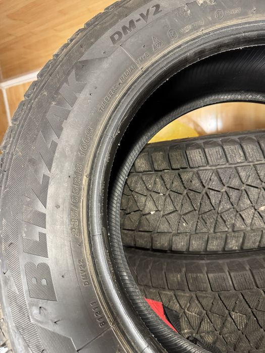 235/65r18 Бріджстоун блізак