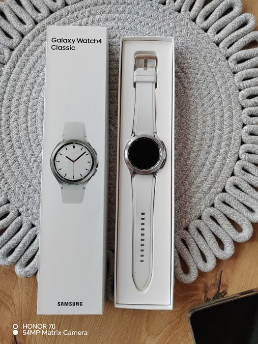 Samsung Galaxy watch 4 classic