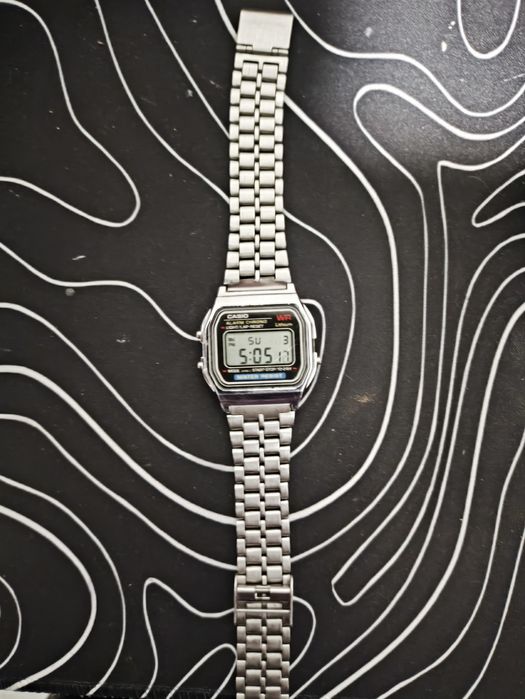 Часи Casio в хорошому стані