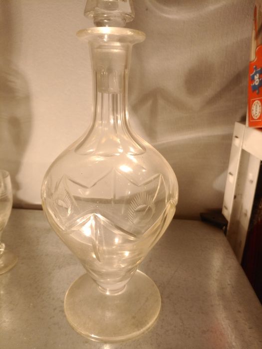 Conjunto de licoreira e 6 copos