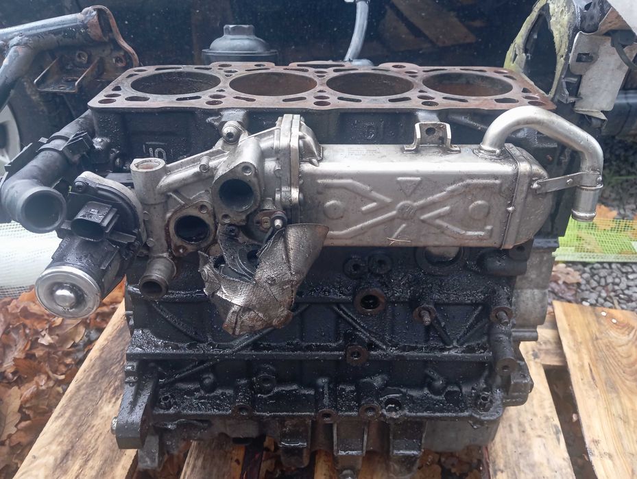 VW Passat Zawór Chłodnica EGR 1.6 TDI Diesel Oryginał