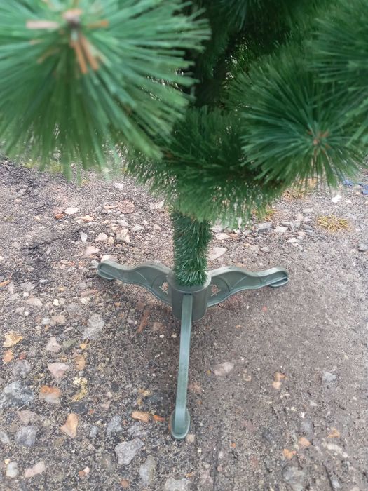 Сосна 1,50 м. новорічна штучна.