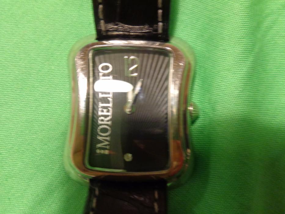 Sprzedam damski czarny zegarek Morellato