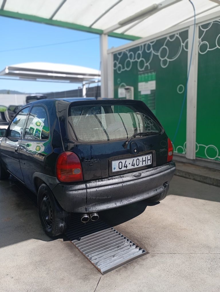 Opel Corsa Econômico