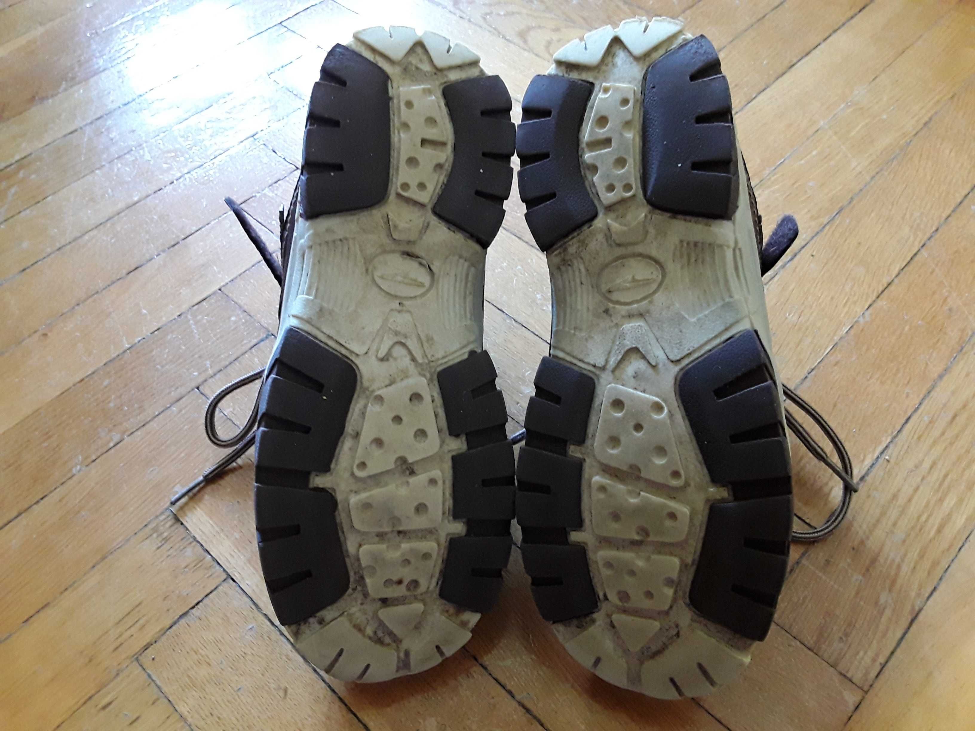 Buty zimowe Sprandi rozm. 34