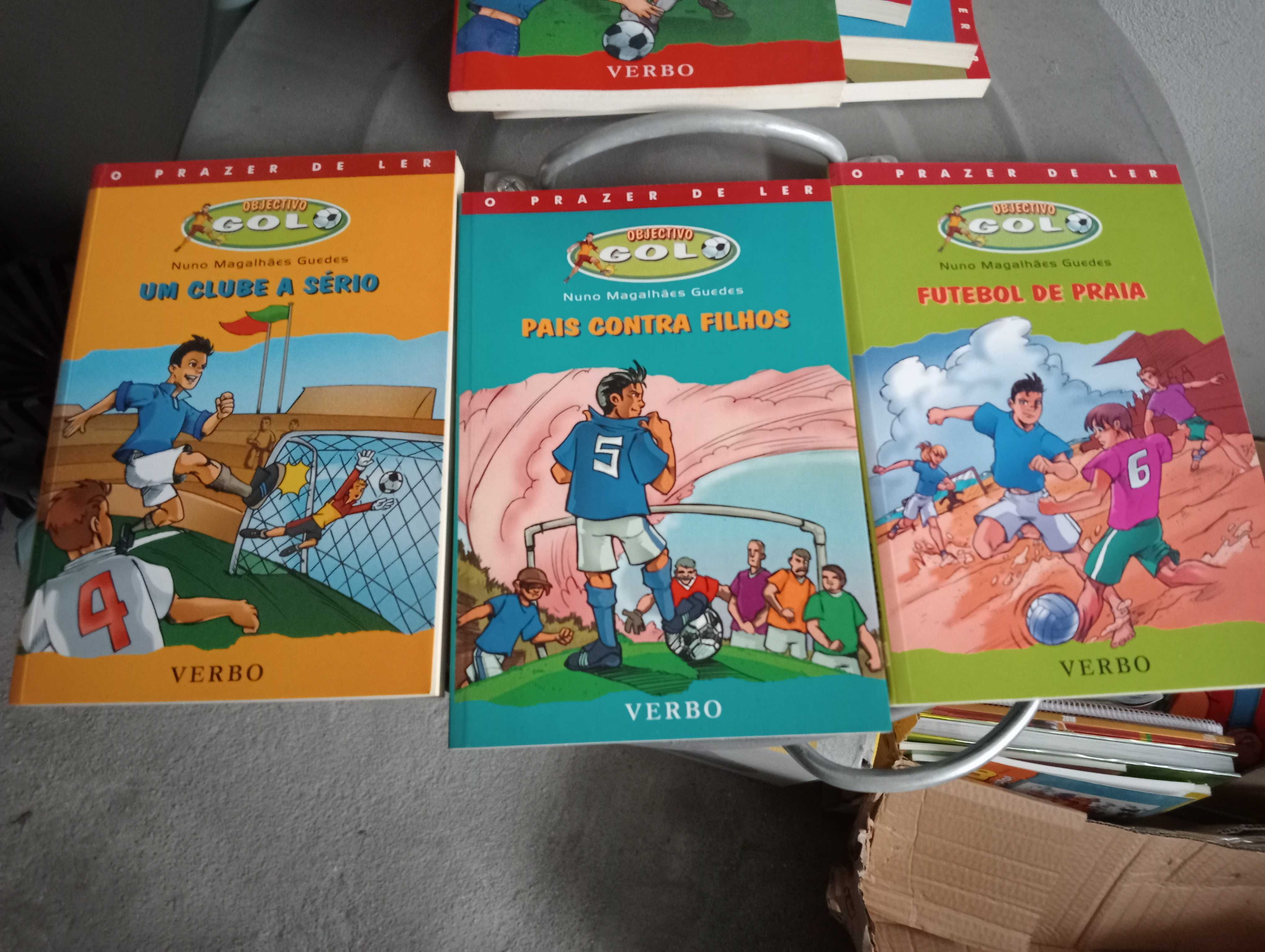 Vendo 6 livros de futebol