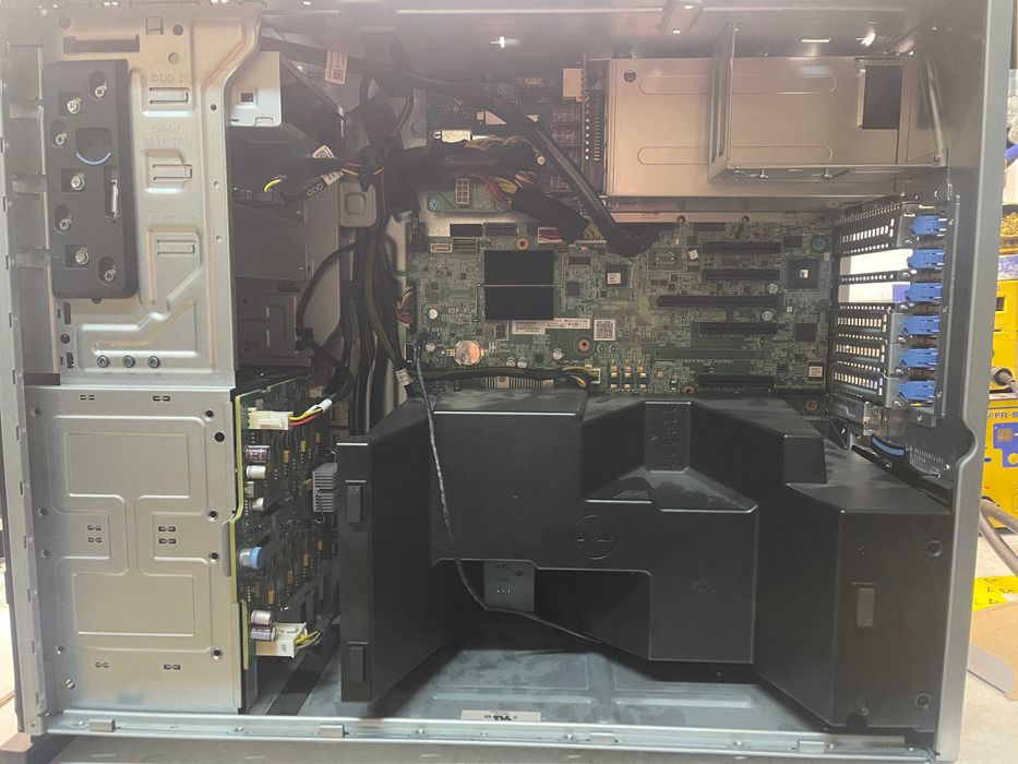 Сервер Dell PowerEdge T320