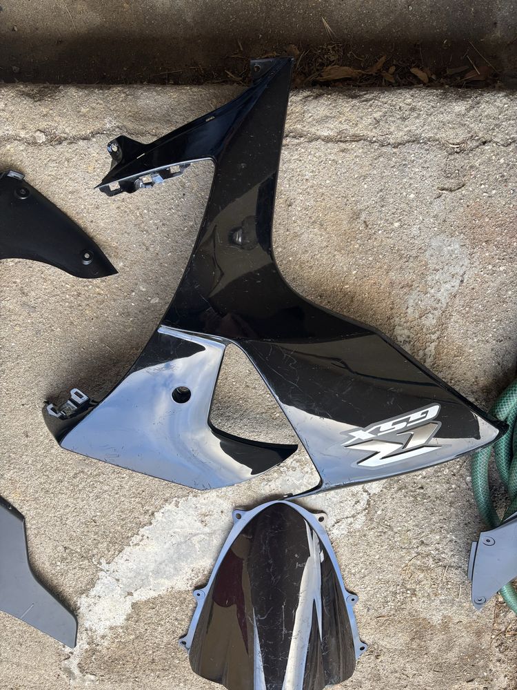 Plasticos e carenagens gsxr 1000 k9, l0