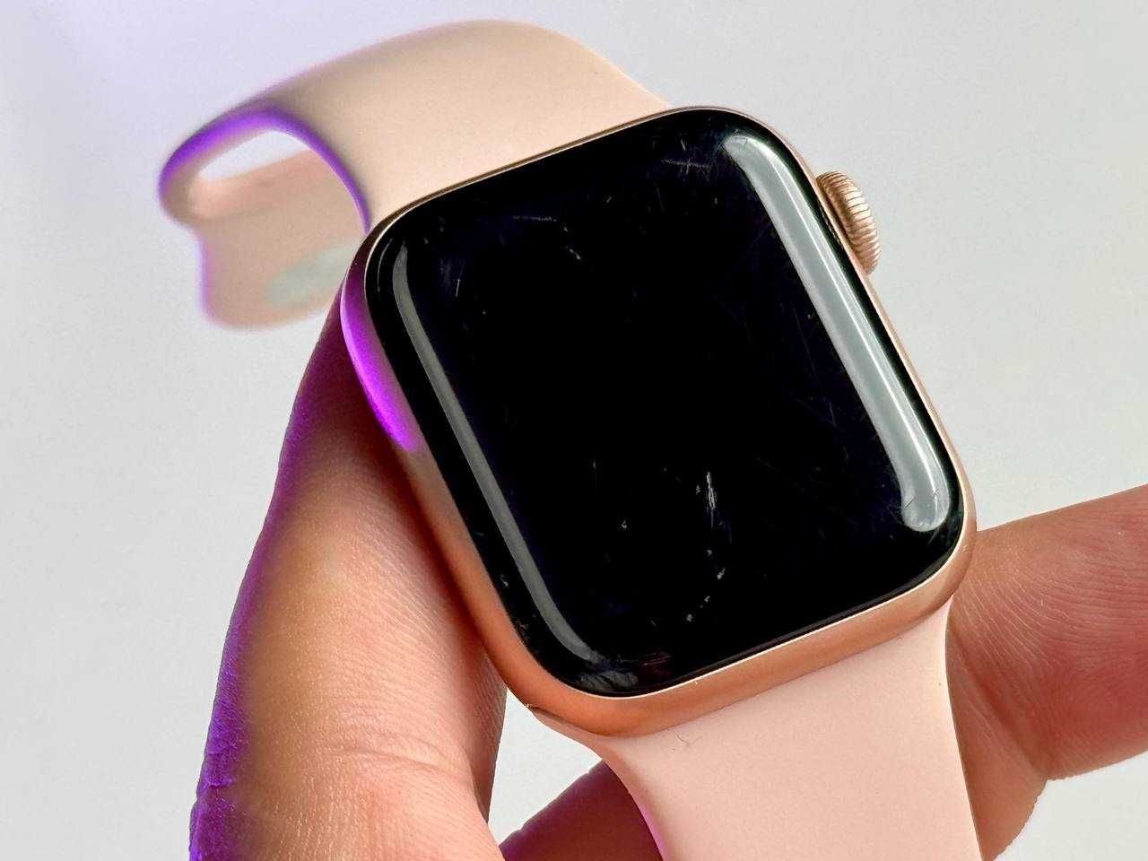 ВЖИВАНИЙ Apple Watch Series 6 GPS 40mm Gold Aluminum Case