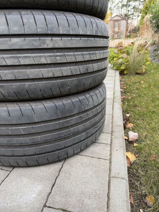 Opony GoodYear Eagle F1 Asymmetric 5  245/45/18. 100Y