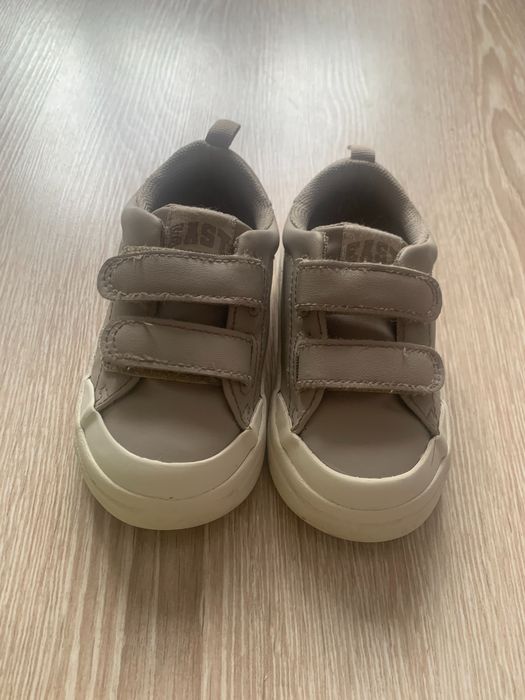 Продам кеди дитячі H&M