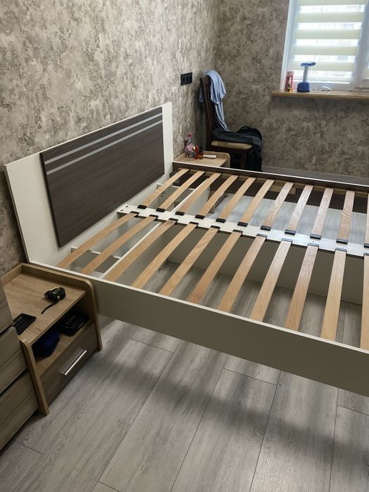 Ліжко двох спальне