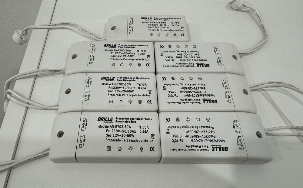 Apliques para embutir com luzes, casquilho e transformador
