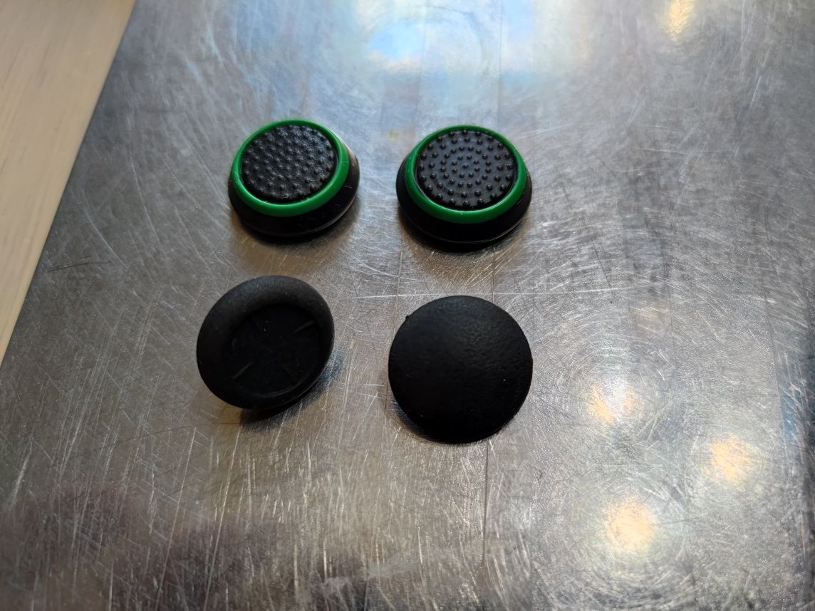Razer Wolverine V2 Chroma
