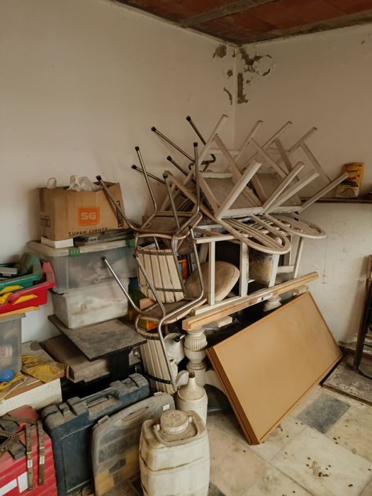 Materiais construção e mobília