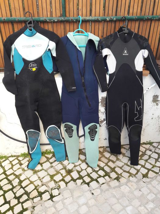 Fatos de surf e mergulho em bom estado