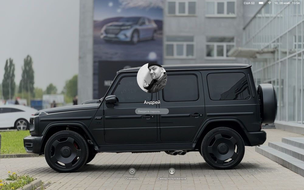 Macbook Pro 15 2015 i7/16/512/Radeon R9 ( возможно оплата криптой )