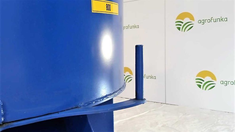 mieszalnik betoniarka 800L hydrauliczna okrągła