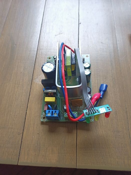 Плата дбж упс для роутера 3.2А