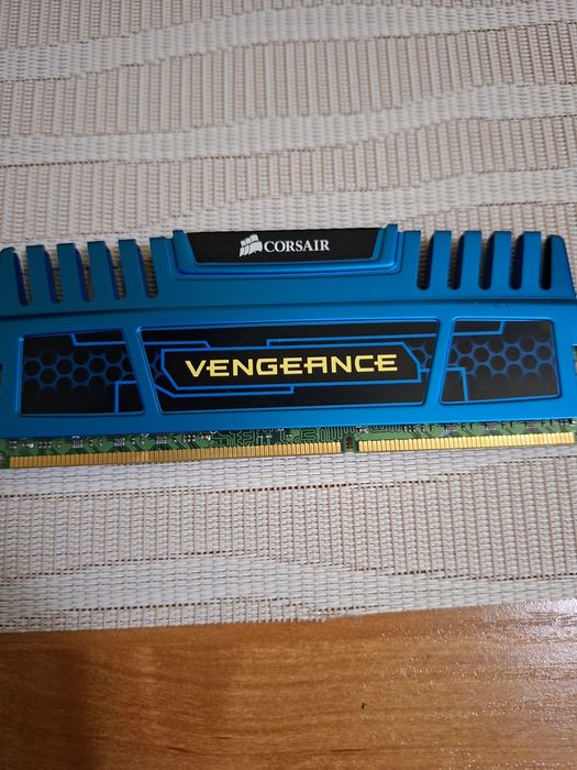 Pamięć RAM Corsair Vengeance DDR3 16GB