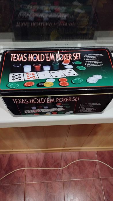 Продам набор для покера 200 грн