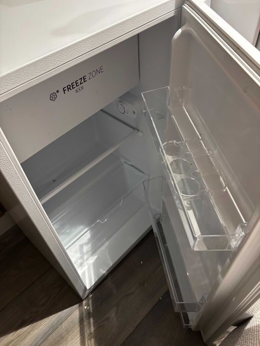 Mini frigorífico mais congelador meireles