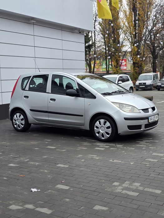 Mitsubishi Colt 1.3 автомат