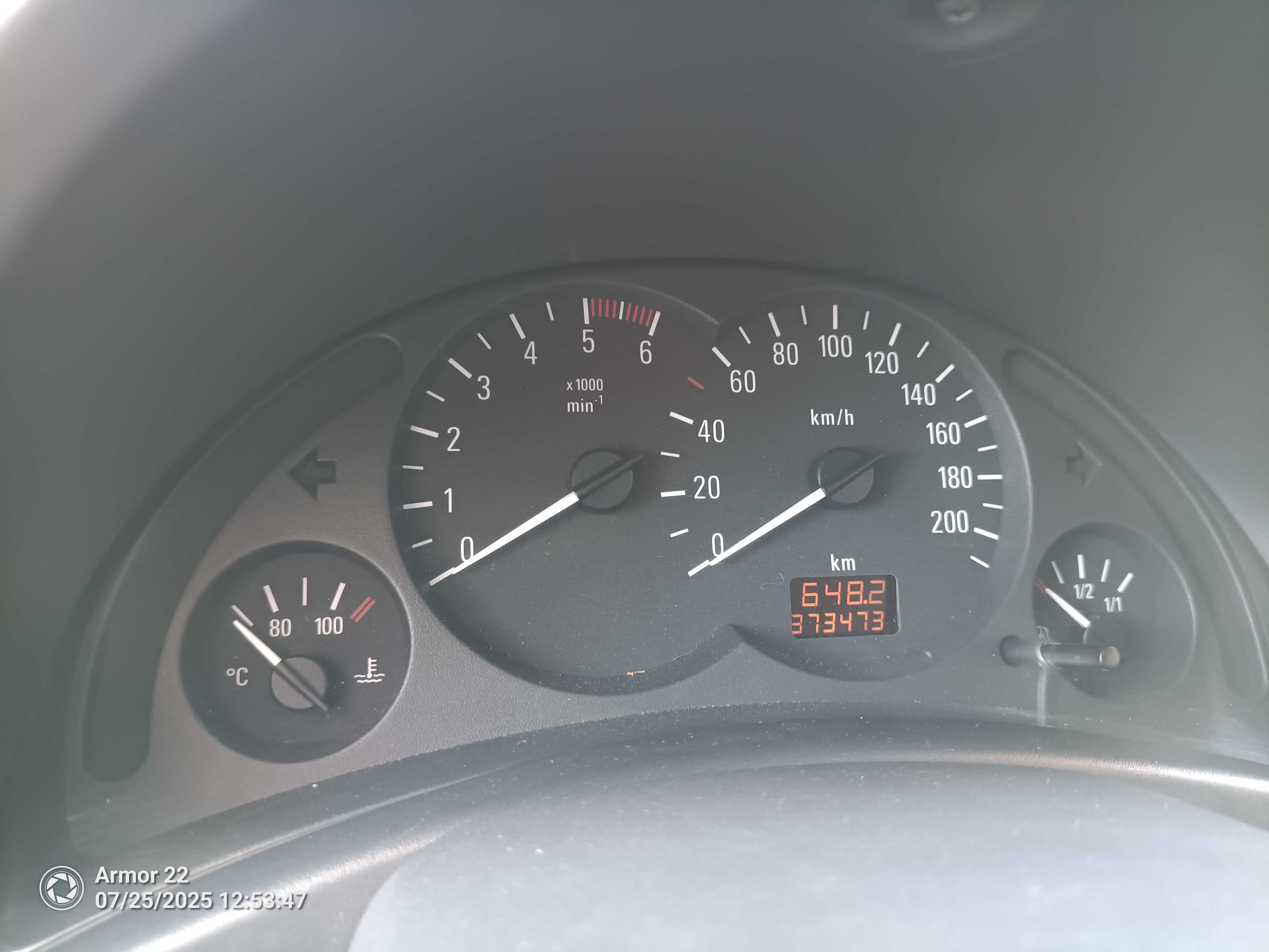 Opel Corsa-C Van impecável, motor isuzu 1.7