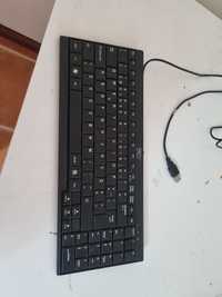 Teclado Pequeno com fio