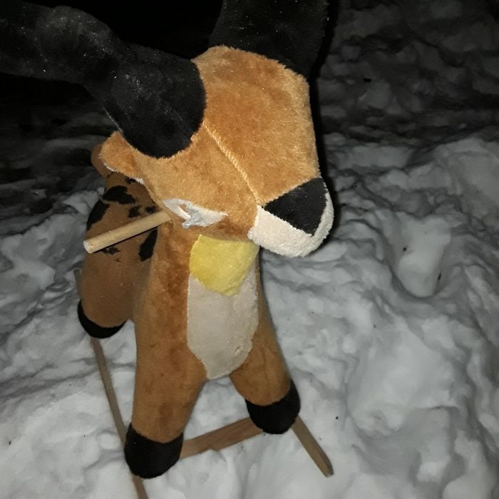 Олень каталка,гойдалка