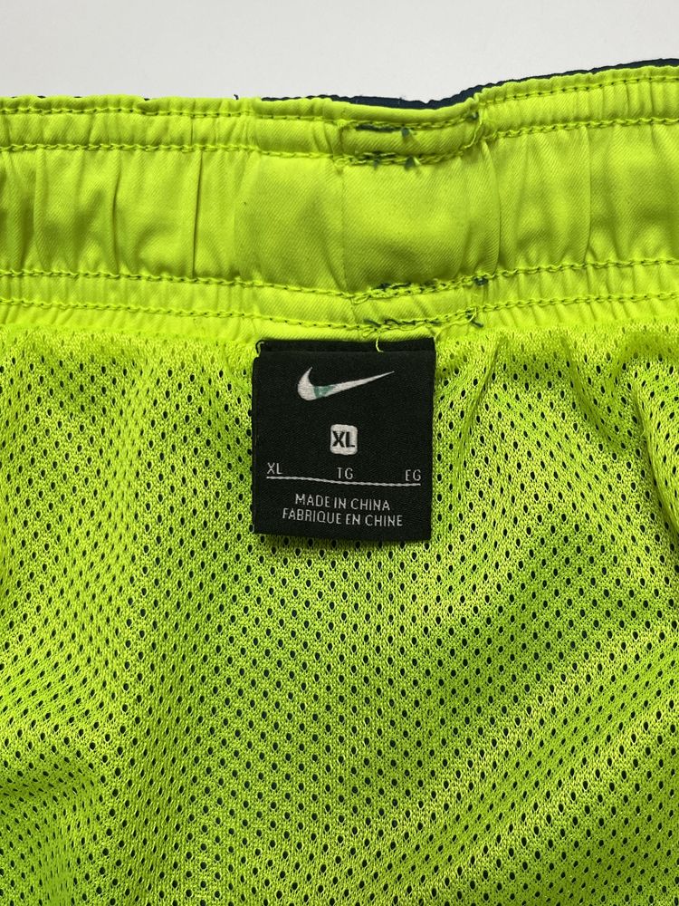 Шорты Nike, размер L-XL, dri fit