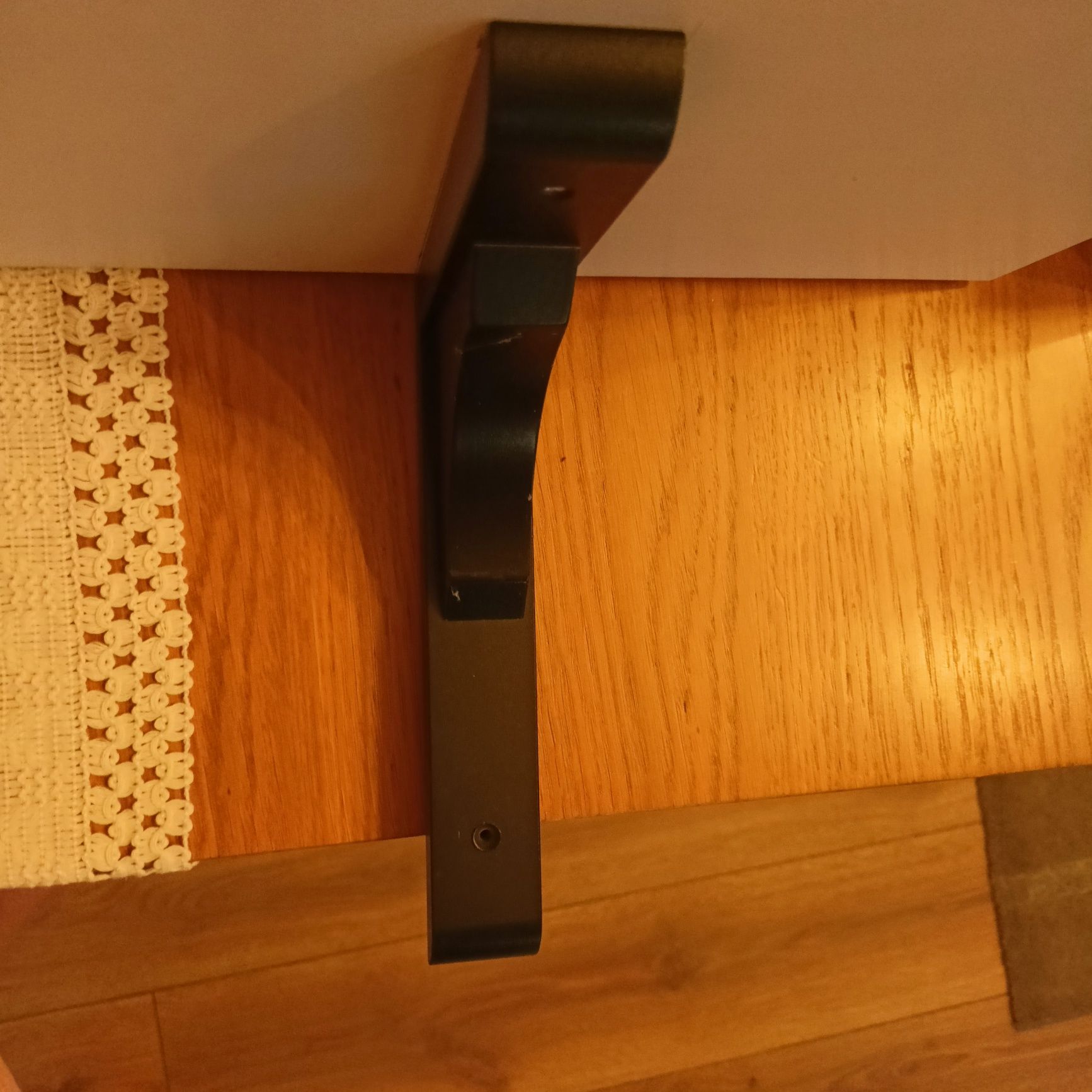 2x półki ścienne Ikea