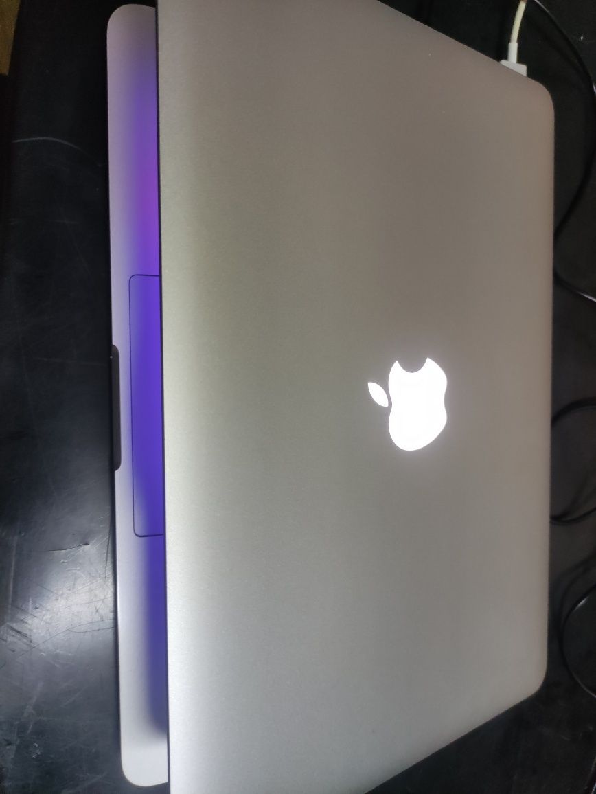 MacBook Pro 13 retina (mid 2015)