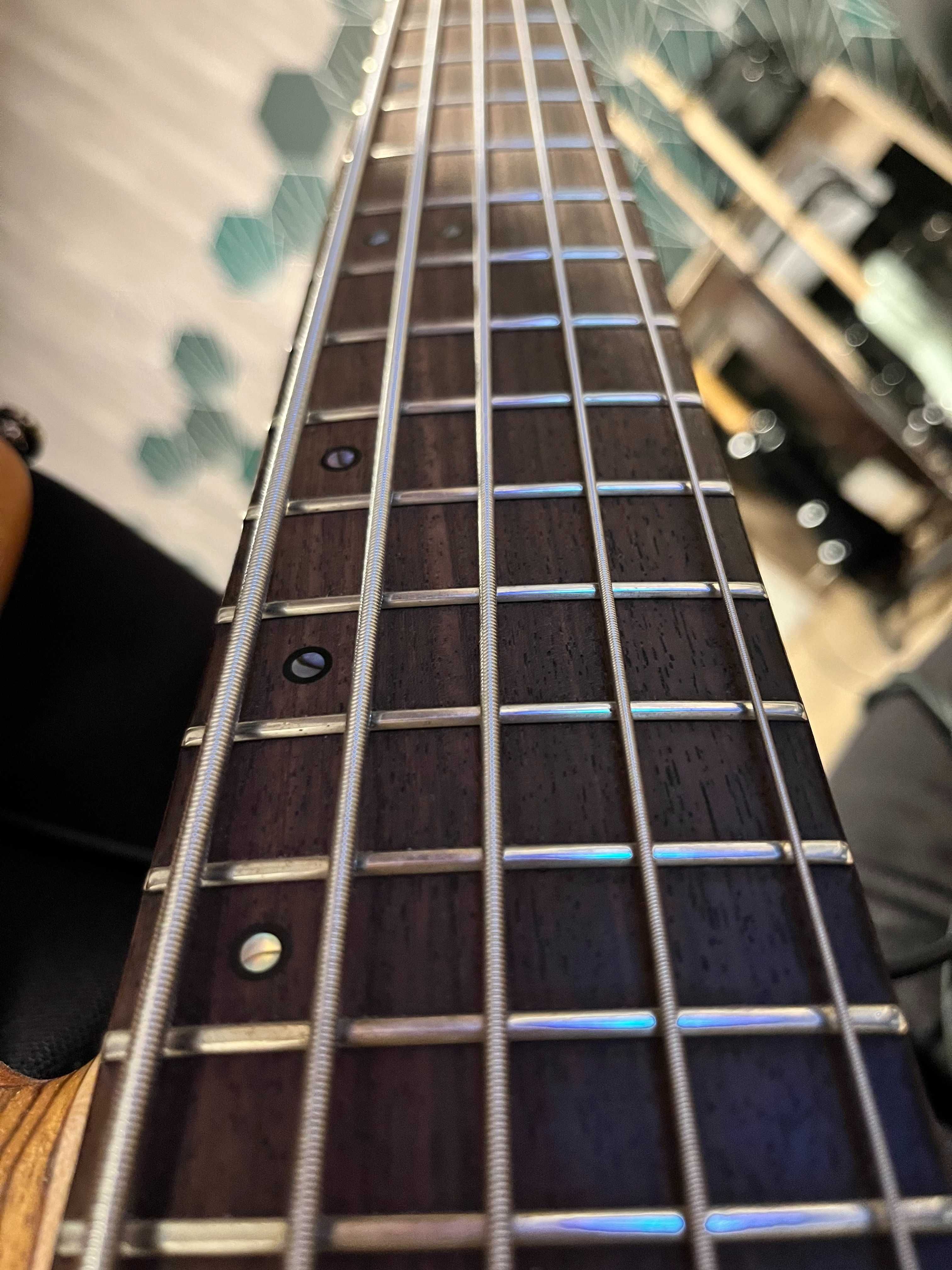 CORT A5 CUSTOM Z + Hard Case + GregoryPreAmps G-BP3