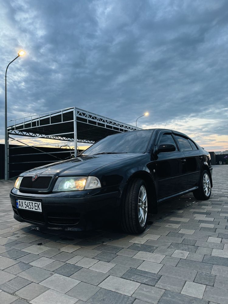 Skoda Octavia 1.8