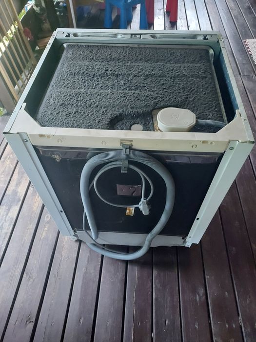 Zmywarka Electrolux 60 cm ESF63012W