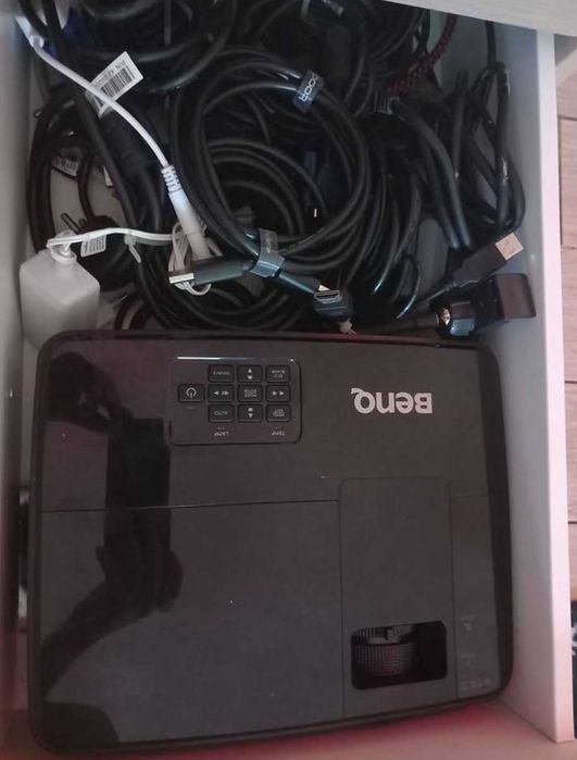 Projector Benq como novo com TUDO
