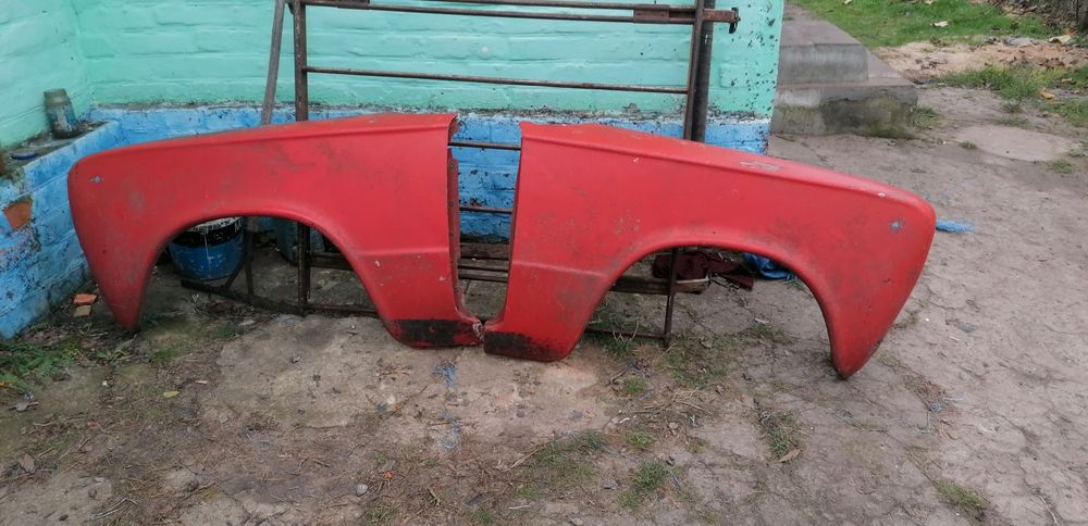 Продам крила ваз 2101 б/у стекловолокно