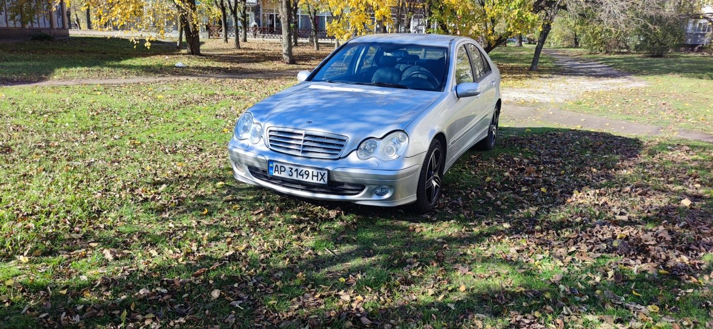 Mercedes -Benz C-class 2007 w203 (fl)